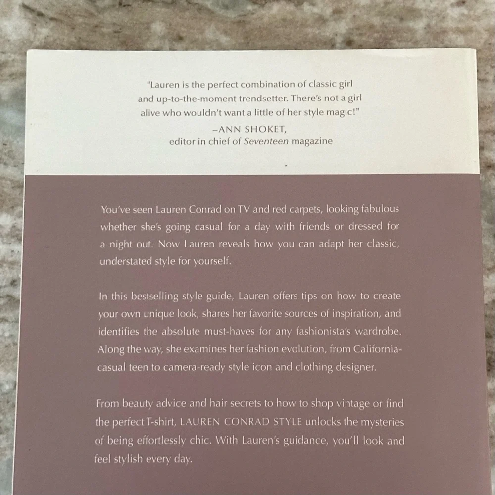 LC Lauren Conrad Style / Fashion Book